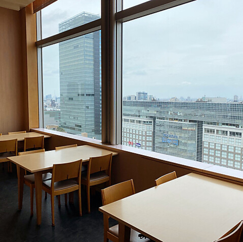 Shinjuku sub photo 3